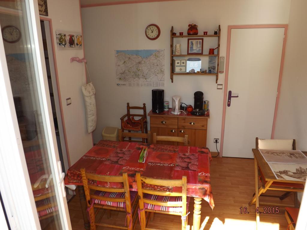 Au Chti Normand Hermanville-sur-Mer Bagian luar foto